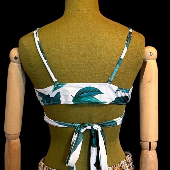 Leaf Print Bikini Top - Picture 2 of 2